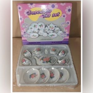 Porcelain Tea Set